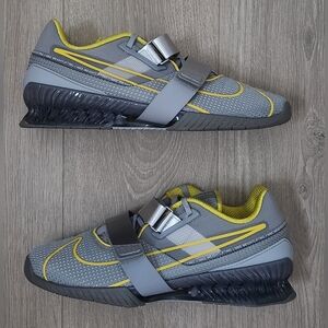 Nike Romaleos 4 Weightlifting Gym Shoes Lightning CD3463-002 Mens Sizes MSRP$200